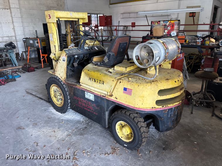 image for item EA5491 Hyster H50H forklift
