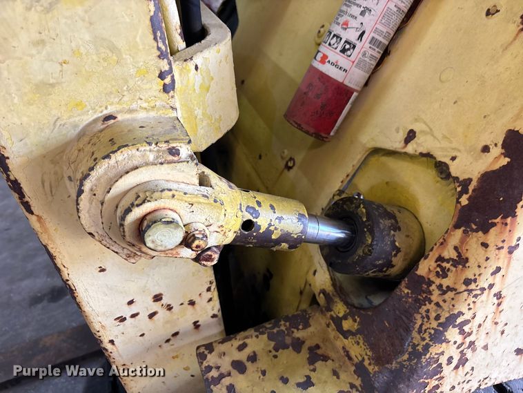 image for item EA5491 Hyster H50H forklift
