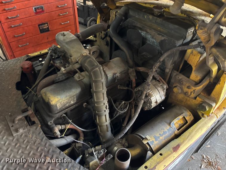 image for item EA5491 Hyster H50H forklift