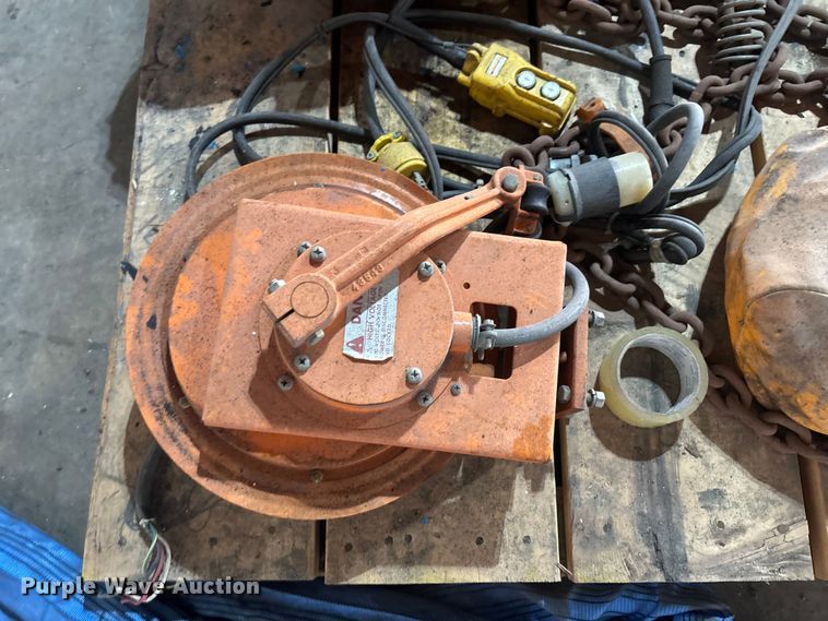 image for item EA5493 Crane attachments and rigging equipment