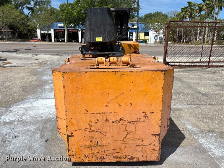image for item EA5494 Yale ERC120 forklift