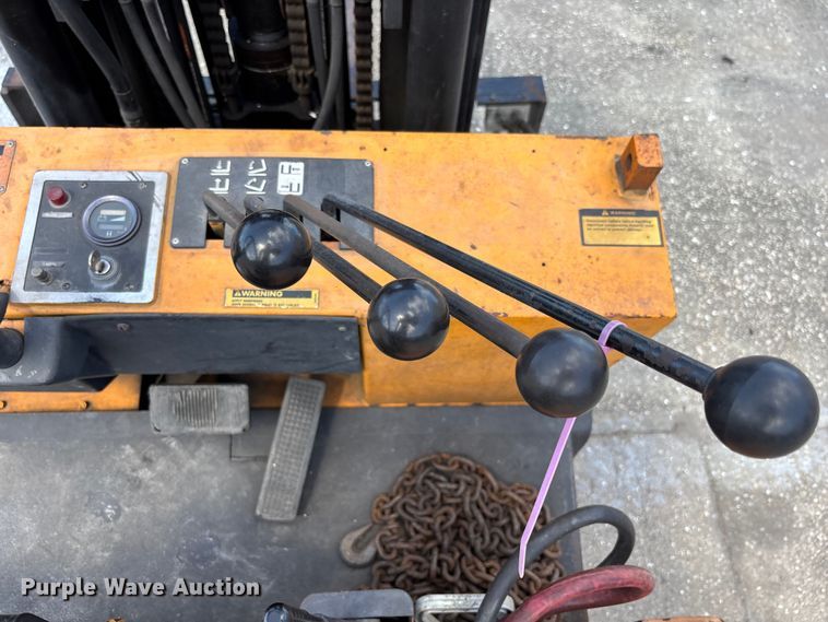 image for item EA5494 Yale ERC120 forklift
