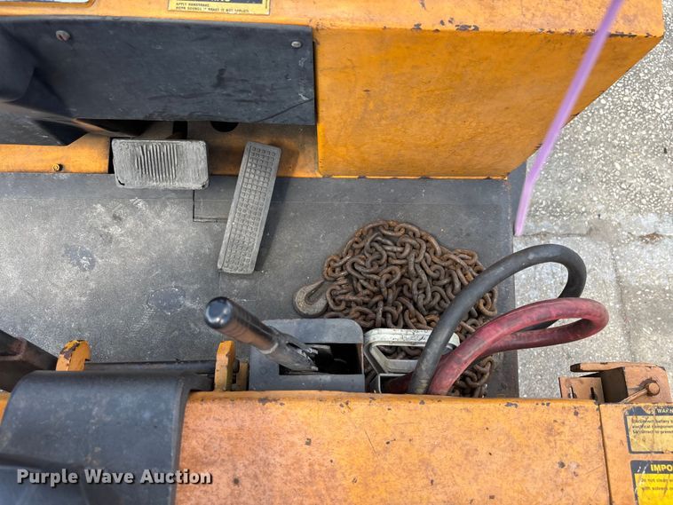 image for item EA5494 Yale ERC120 forklift