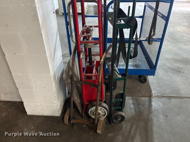 image for item EA5497 (3) dollies 