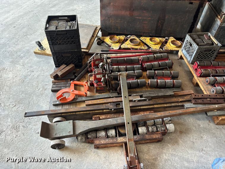 image for item EA5498 Moving machinery and rigging equipment