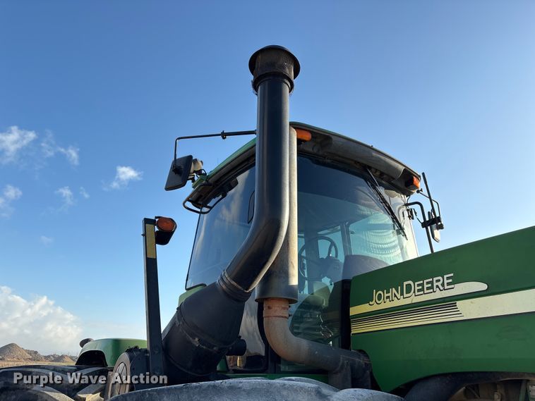 image for item EA7244 2006 John Deere 9520 Scraper Special 4WD tractor