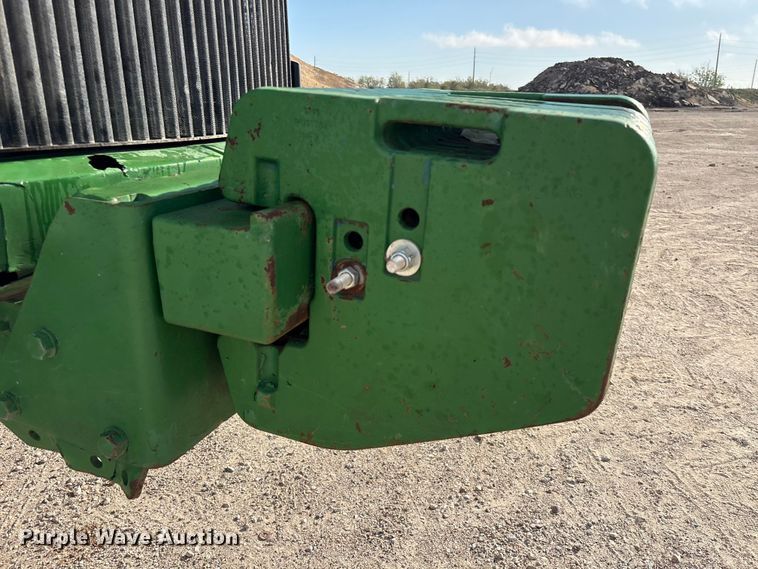 image for item EA7245 2007 John Deere 9520 Scraper Special 4WD tractor