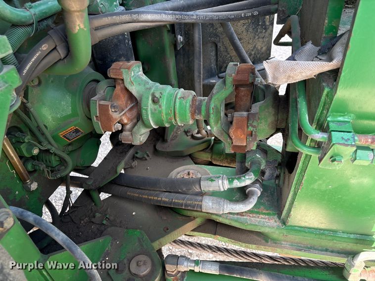 image for item EA7245 2007 John Deere 9520 Scraper Special 4WD tractor