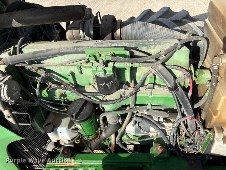 image for item EA7245 2007 John Deere 9520 Scraper Special 4WD tractor