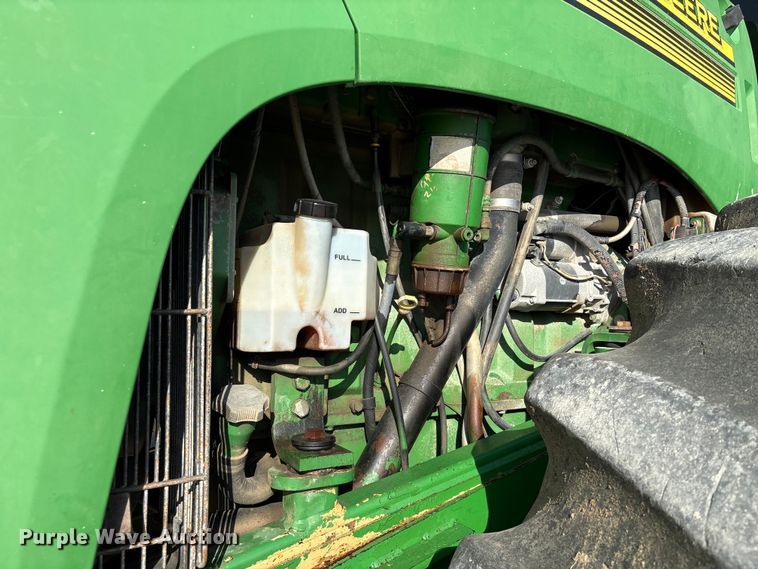 image for item EA7245 2007 John Deere 9520 Scraper Special 4WD tractor