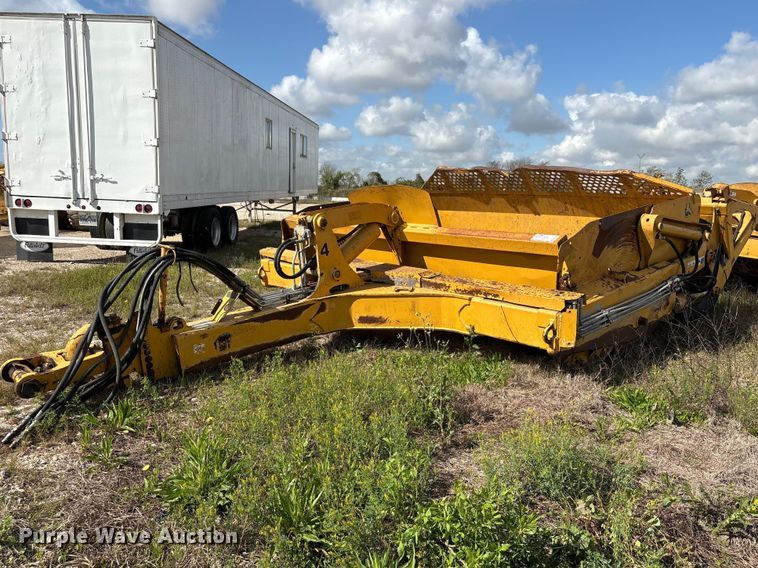 image for item EA7248 2014 John Deere 1812C scraper