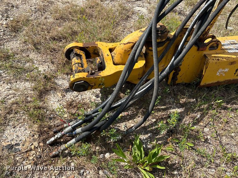 image for item EA7248 2014 John Deere 1812C scraper