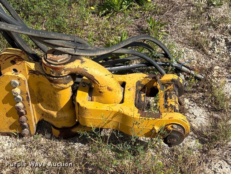 image for item EA7248 2014 John Deere 1812C scraper