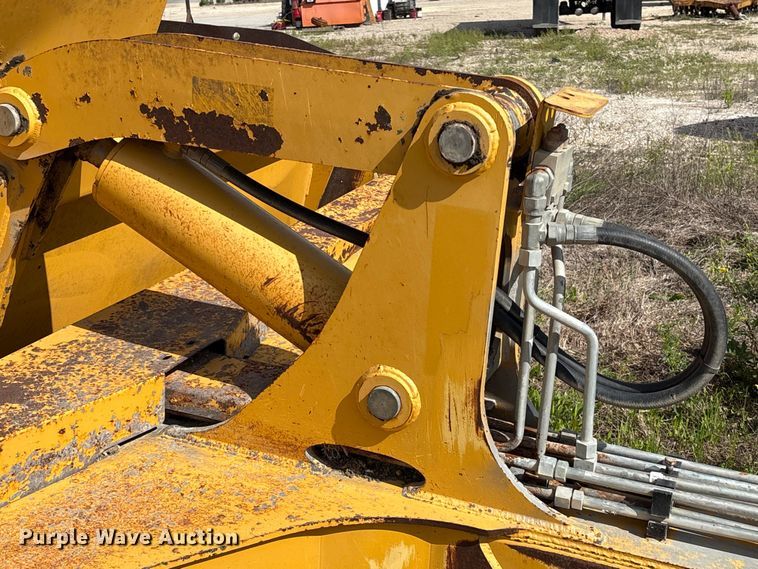 image for item EA7248 2014 John Deere 1812C scraper