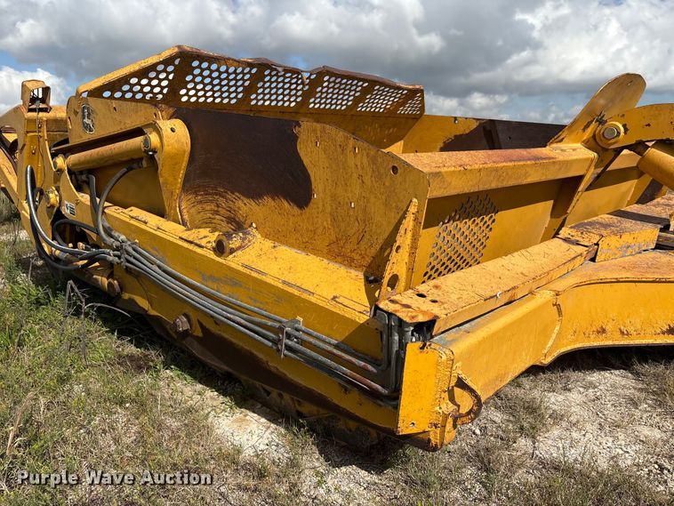 image for item EA7248 2014 John Deere 1812C scraper