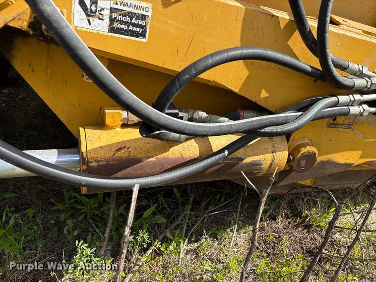 image for item EA7248 2014 John Deere 1812C scraper