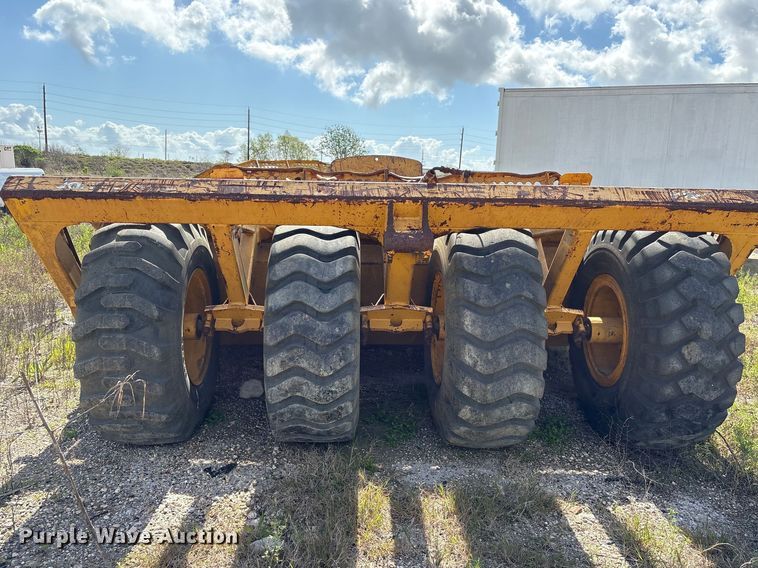 image for item EA7249 John Deere 1812C scraper