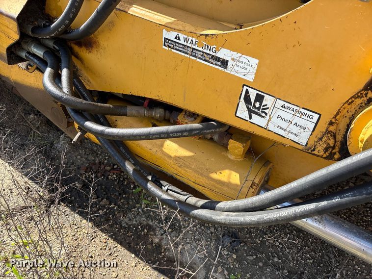 image for item EA7249 John Deere 1812C scraper