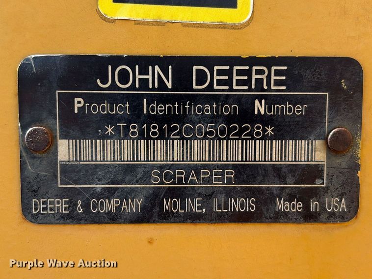image for item EA7249 John Deere 1812C scraper