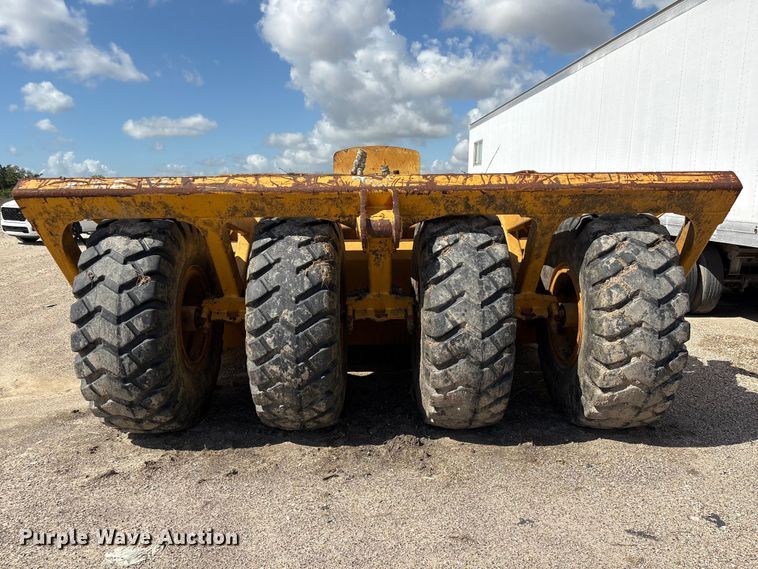 image for item EA7251 2014 John Deere 1812C scraper