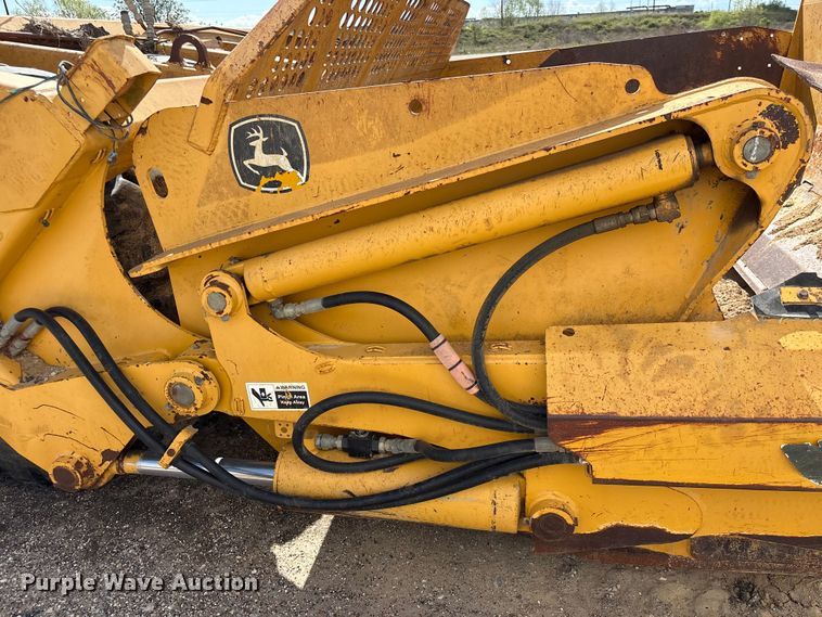 image for item EA7251 2014 John Deere 1812C scraper