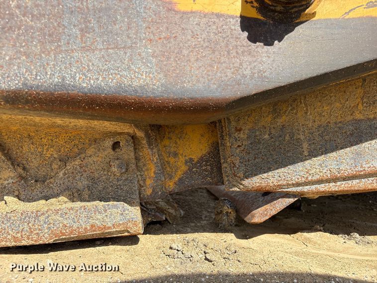 image for item EA7252 2012 John Deere 1812C scraper