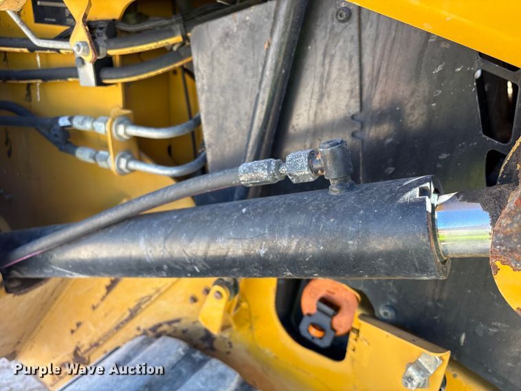 image for item EA7275 2019 Caterpillar 259D tracked skid steer loader