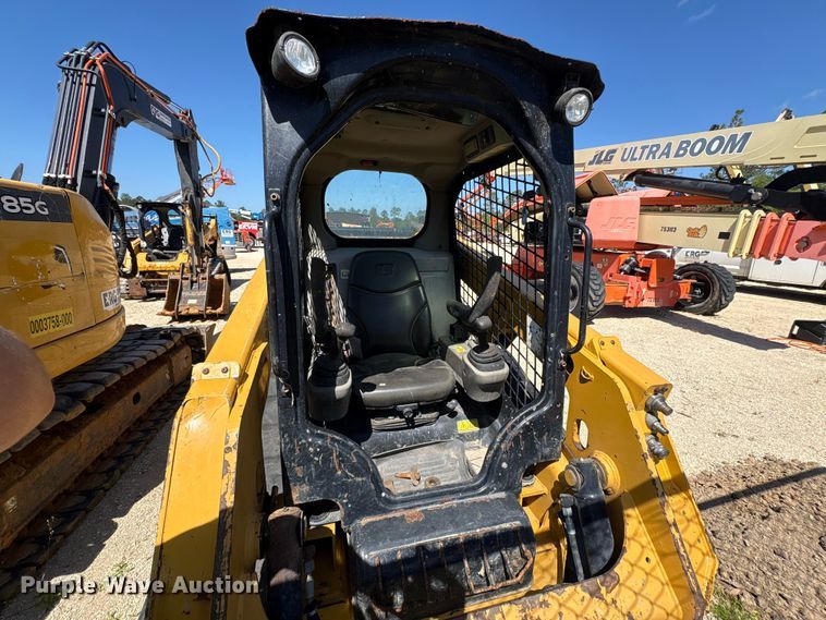 image for item EA7276 2019 Caterpillar 249D tracked skid steer loader