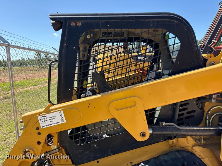image for item EA7276 2019 Caterpillar 249D tracked skid steer loader