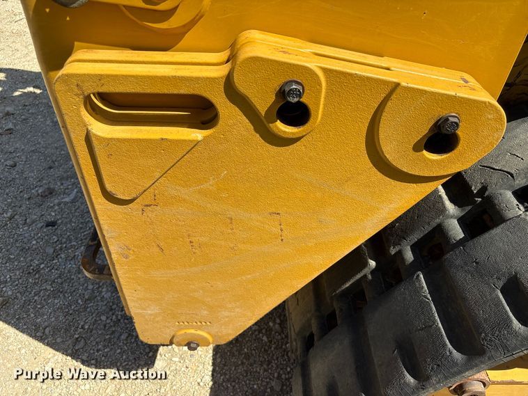 image for item EA7276 2019 Caterpillar 249D tracked skid steer loader