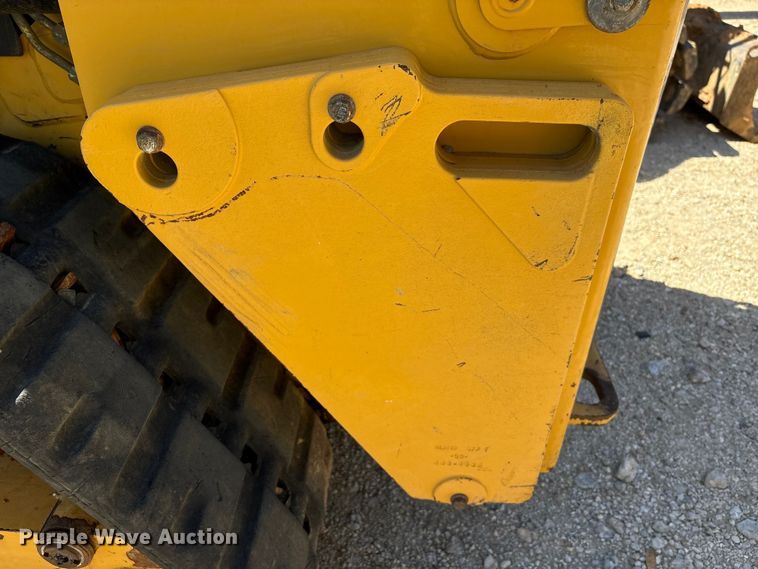 image for item EA7276 2019 Caterpillar 249D tracked skid steer loader