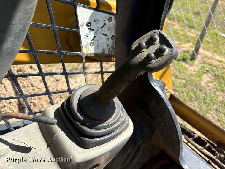 image for item EA7276 2019 Caterpillar 249D tracked skid steer loader