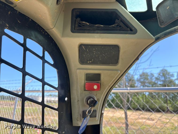 image for item EA7276 2019 Caterpillar 249D tracked skid steer loader