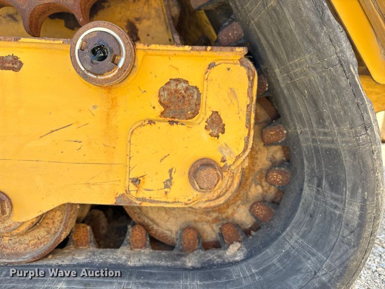 image for item EA7276 2019 Caterpillar 249D tracked skid steer loader