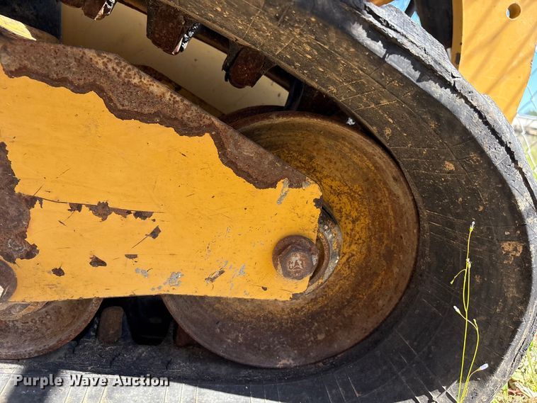 image for item EA7276 2019 Caterpillar 249D tracked skid steer loader