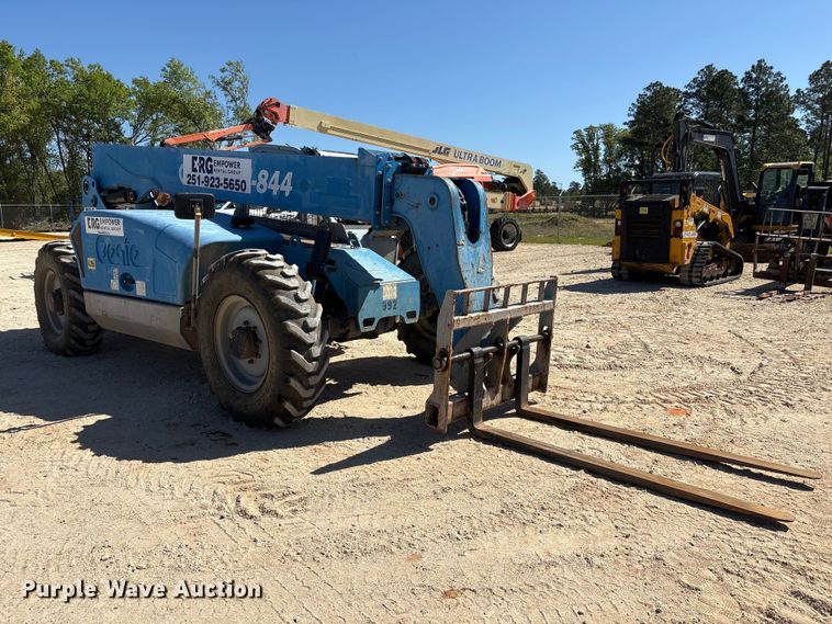 image for item EA7277 2014 Genie GTH-844 telehandler