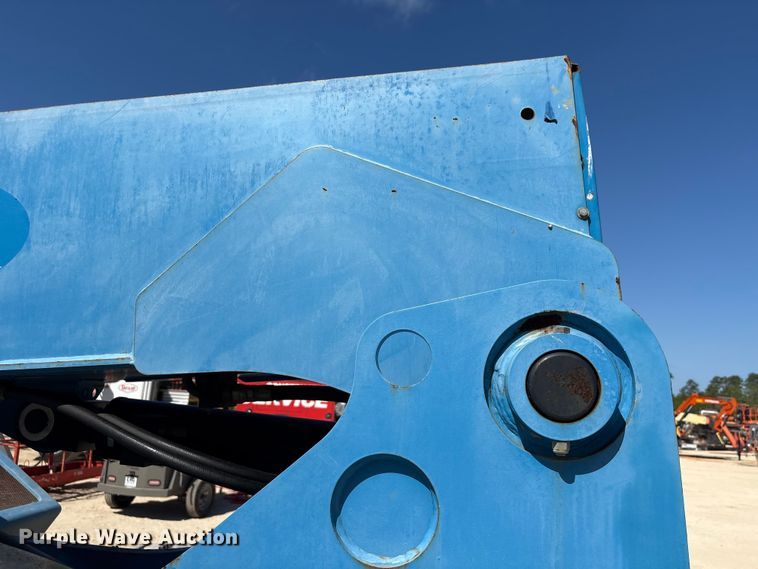 image for item EA7277 2014 Genie GTH-844 telehandler