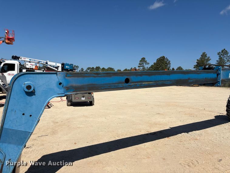 image for item EA7277 2014 Genie GTH-844 telehandler