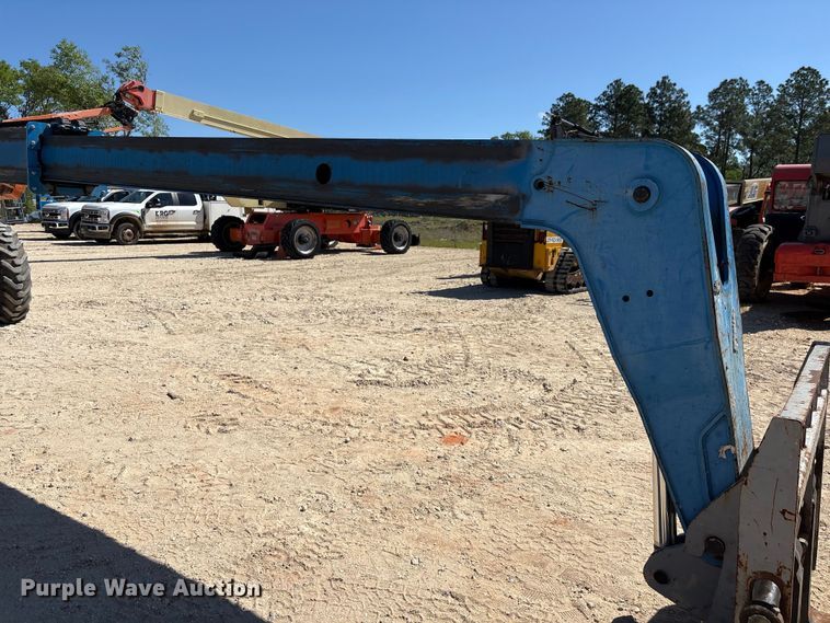 image for item EA7277 2014 Genie GTH-844 telehandler