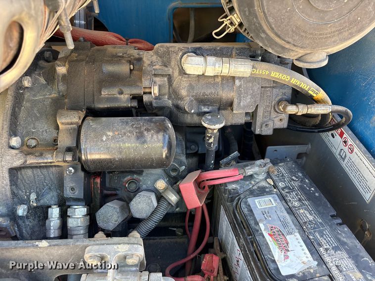 image for item EA7277 2014 Genie GTH-844 telehandler