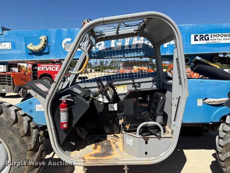 image for item EA7277 2014 Genie GTH-844 telehandler