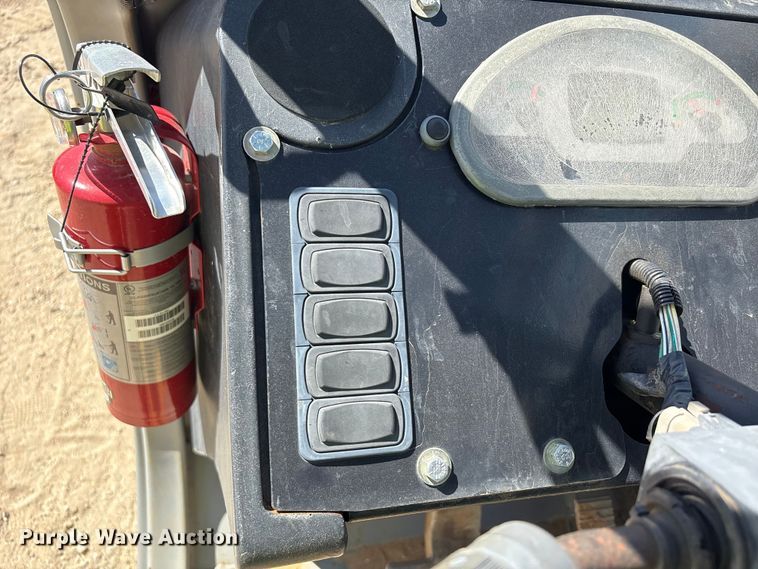 image for item EA7277 2014 Genie GTH-844 telehandler