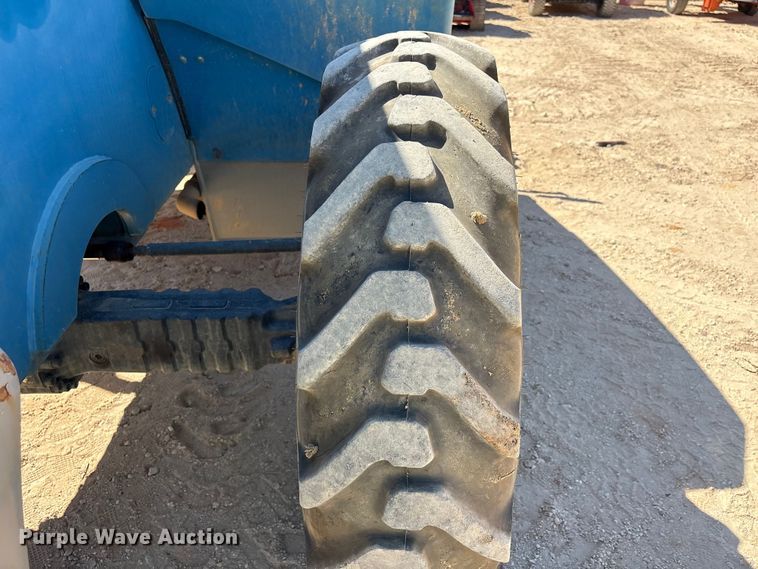 image for item EA7277 2014 Genie GTH-844 telehandler