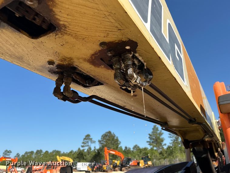 image for item EA7278 2015 JLG G6-42A telehandler
