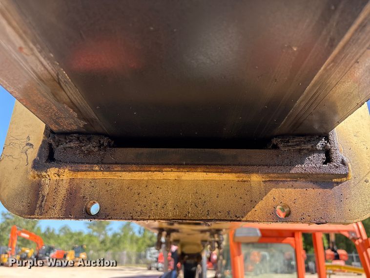 image for item EA7278 2015 JLG G6-42A telehandler