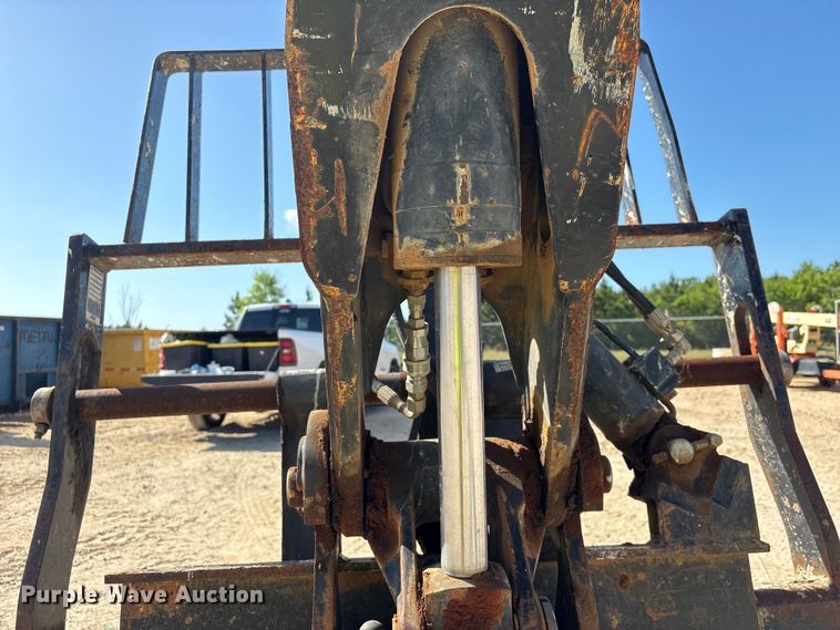 image for item EA7278 2015 JLG G6-42A telehandler