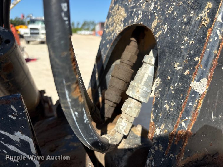 image for item EA7278 2015 JLG G6-42A telehandler