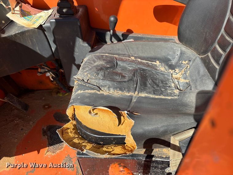 image for item EA7278 2015 JLG G6-42A telehandler