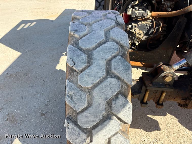 image for item EA7278 2015 JLG G6-42A telehandler