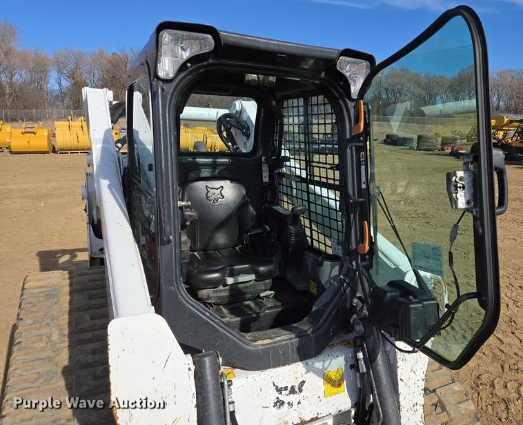 image for item EB1333 2024 Bobcat T770 tracked skid steer loader